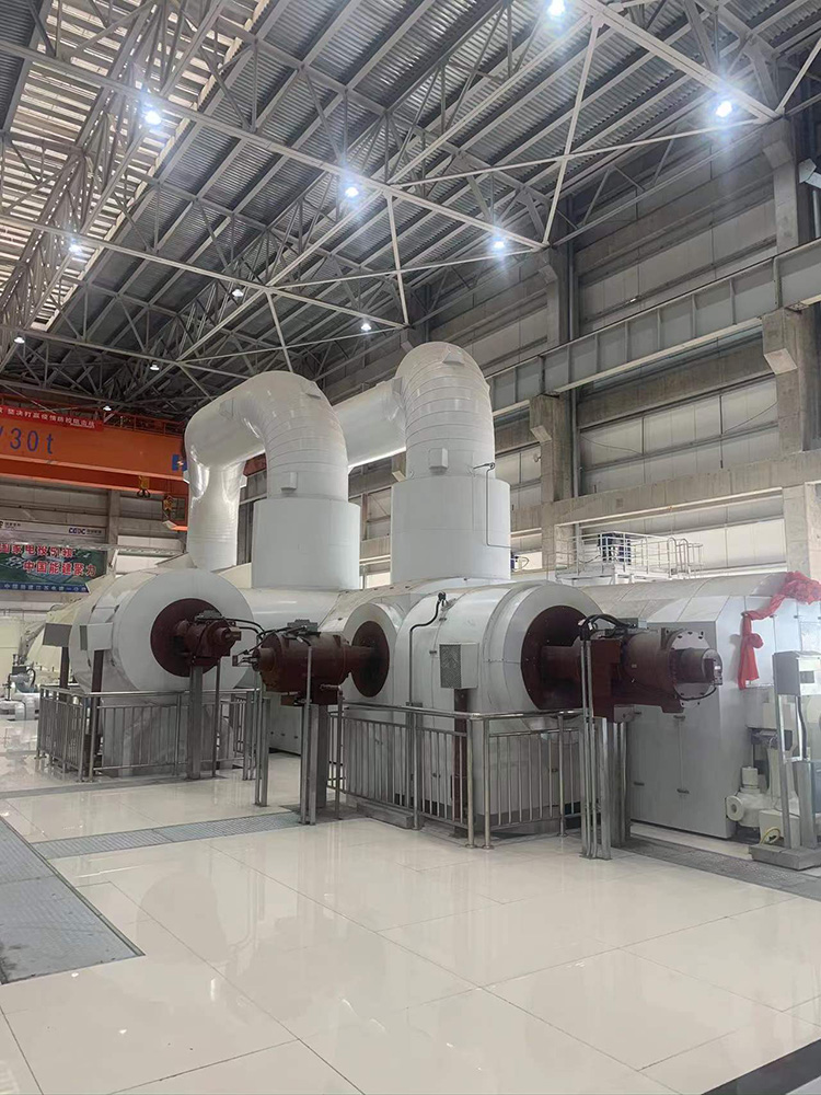 ���̰��� 